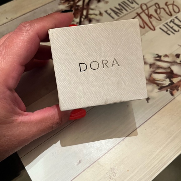 1 carat 10kt white gold engagement ring size 8 - Picture 12 of 12